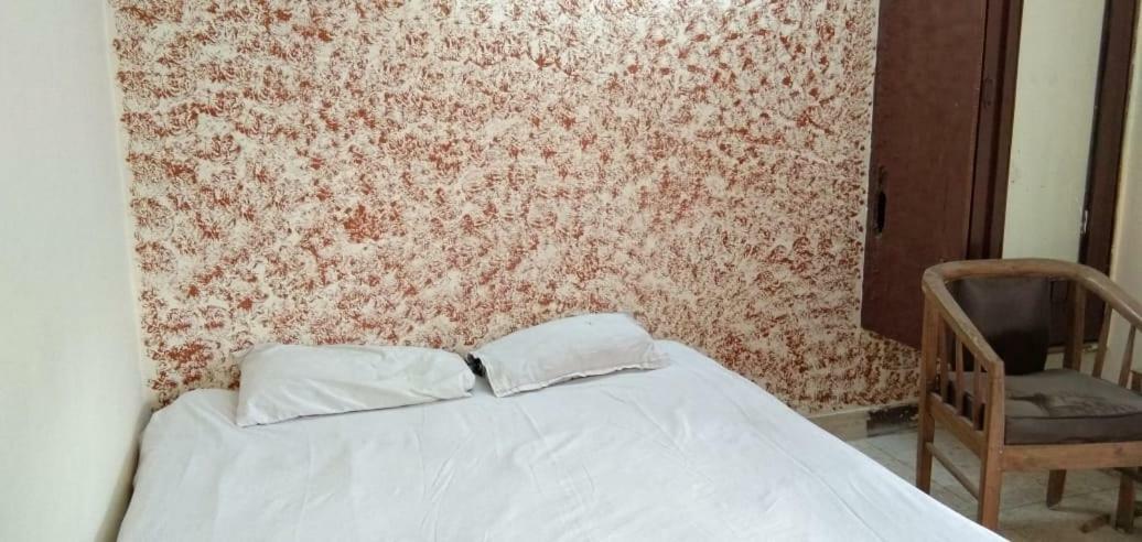 Hotel S P New Delhi Ngoại thất bức ảnh